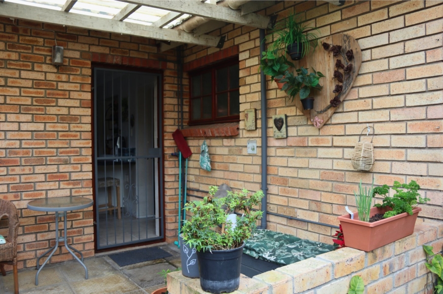 2 Bedroom Property for Sale in Lorraine Eastern Cape